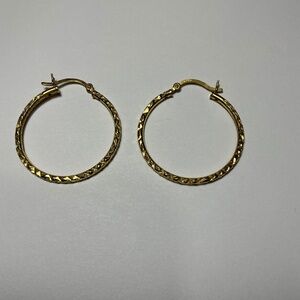 HAN Sterling Silver Gold Tone Textured Hoop Earrings. 1.25 inch diameter